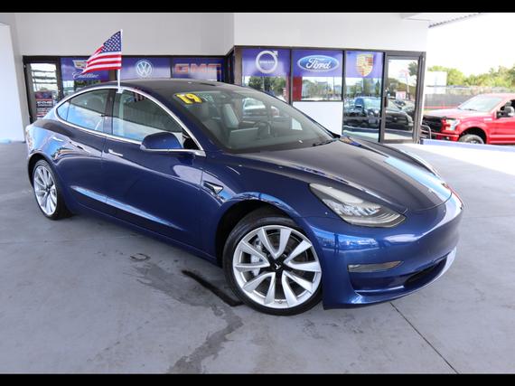 TESLA MODEL 3 2019 5YJ3E1EB4KF194227 image TESLA MODEL 3 2019 5YJ3E1EB4KF194227 image